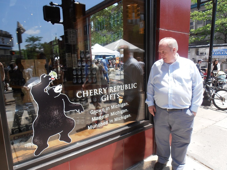 Peter, outside the Cherry Republic gift shop ate Ann Arbor